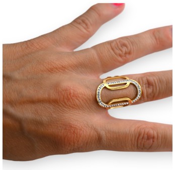 Bague acier doré forme ovale strass