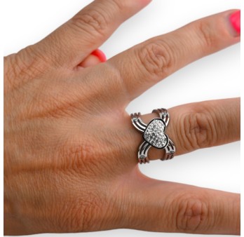 Bague acier cœur étincelant