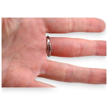 Bague acier argenté ovale strass