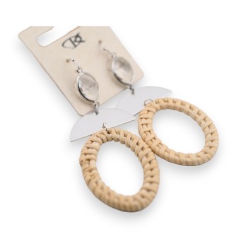 Boucle d'oreille fantaisie pendante argentée et osier