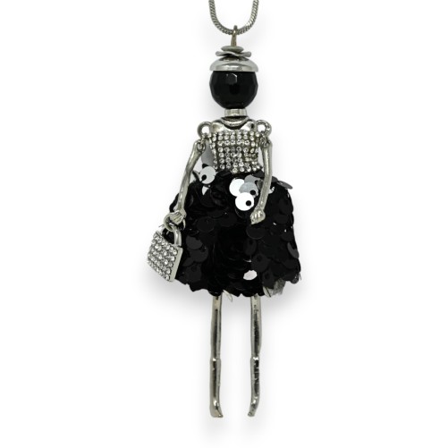 Collier fantaisie argenté long poupée robe noire
