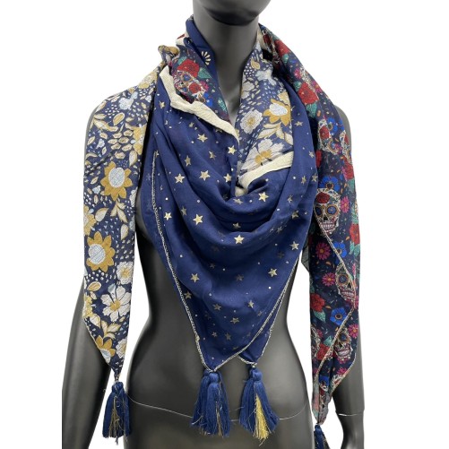 Foulard 4 faces imprimé tête de mort