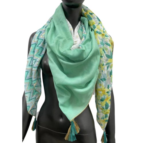 Foulard 4 faces nuance de vert au ton pastel