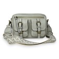 Sac bandoulière gris clair rectangle 2 poches reliefs