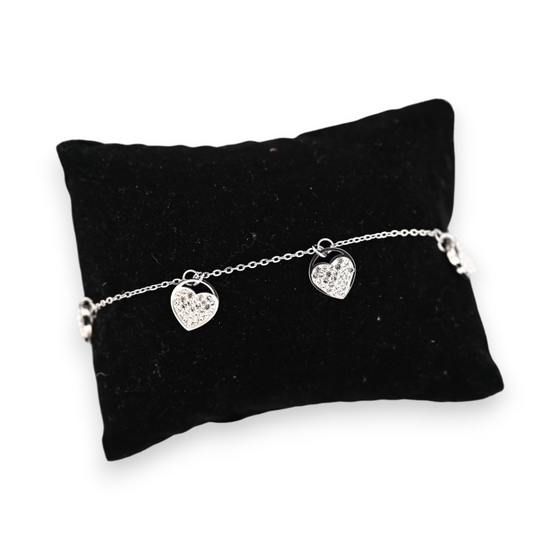 Bracelet acier fin argenté multi coeurs strass