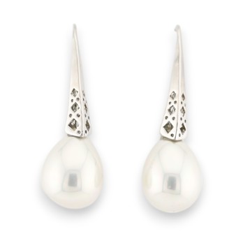 Boucles d'oreilles fantaisies argentées gouttes perles
