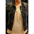 Collier sautoir fin multicolore perles et formes variées