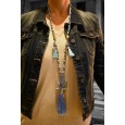 Collier sautoir fantaisie nuances bleu médaillon rond pompon