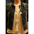 Collier sautoir fantaisie beige et blanc médaillon arbre de vie