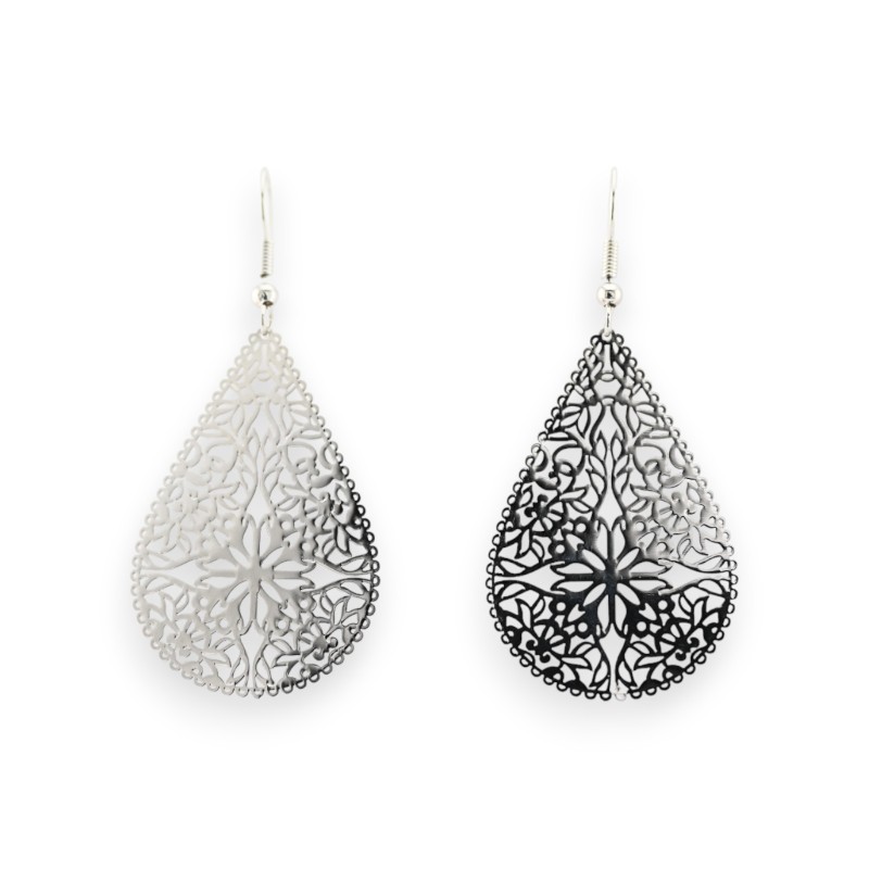 Boucle d'oreille goutte dentelle métal argenté