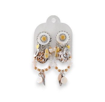 Boucles d'oreilles clip en métal beige et marron léopard de chez Ikita