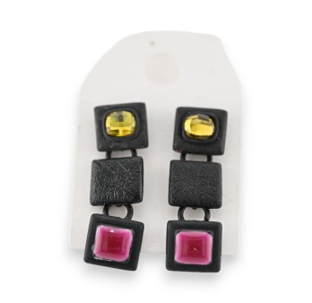 Boucles d'oreilles géométriques carrés de chez Ikita