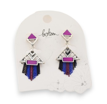 Boucles d'oreilles pendantes de chez Bohm violine