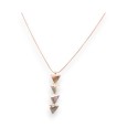 Collier cuivré rosé géométrique de chez Ikita losanges nacre