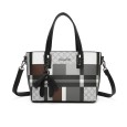 Sac à main géométrique élégant carreau noir