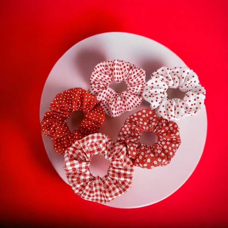 Lot de 5 chouchous imprimés rouges et blancs