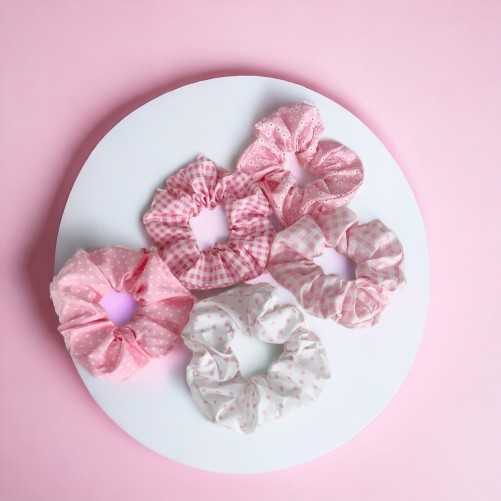 Lot de 5 chouchous roses et blancs imprimés