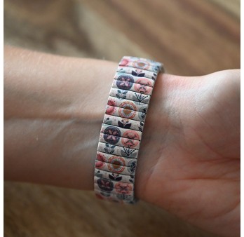 Montre motifs fleurs géométriques