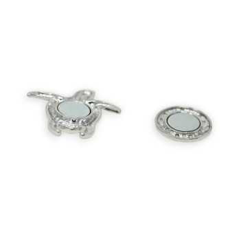 Broche Tortue Aimantée Argenté Noir et blanc