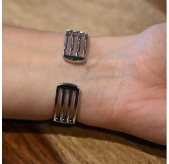 Montre bracelet Ernest argentée cadran rectangle gris nacré