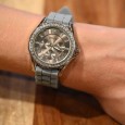 Montre Ernest silicone gris foncé cadran strass