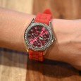 Montre Ernest silicone rouge cadran strass